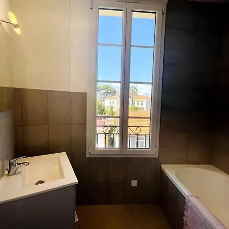 Superbe 2 Terrasses Vue * كان